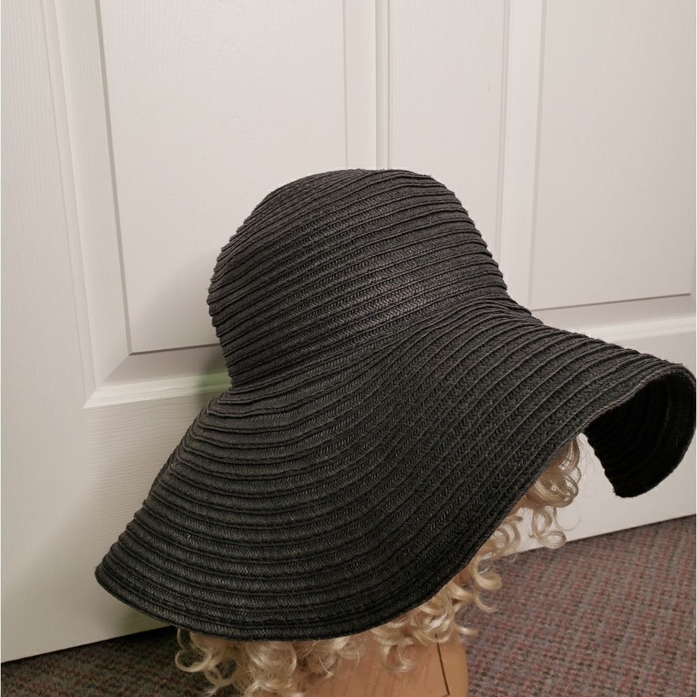 Sun Hat - Picture 6 of 8
